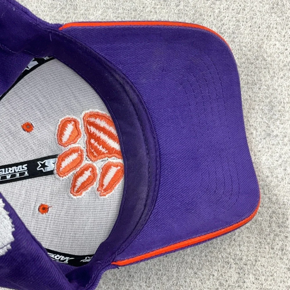 STARTER includes hat